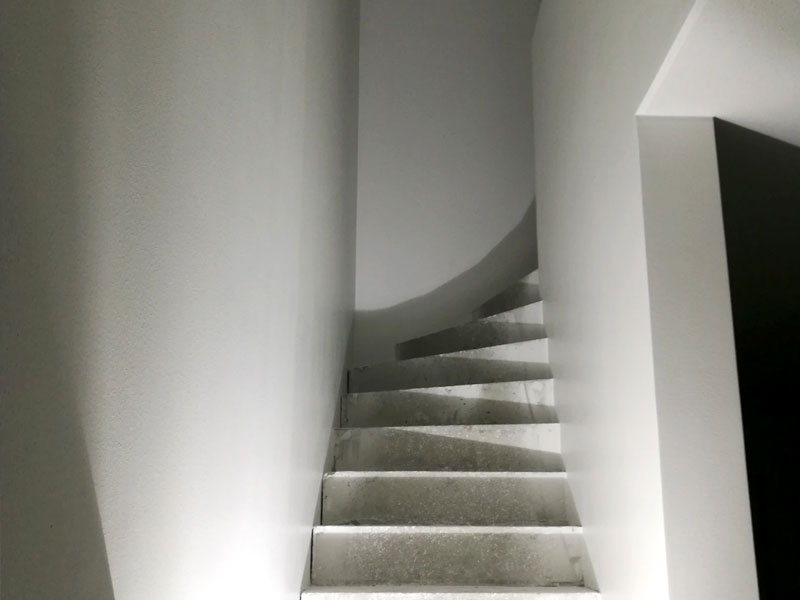 Specifie an alternate text for an image